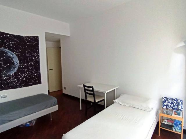 Posto letto in doppia via Luigi Giuseppe Faravelli 8, Milano