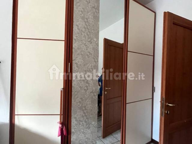 Posto letto in doppia via Salasco 5, Milano