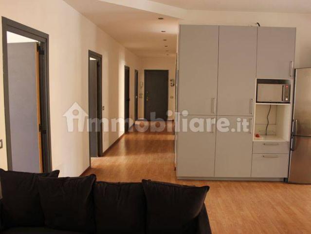 Posto letto in doppia via Trebazio 8, Milano