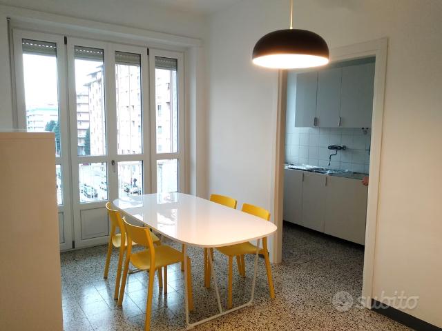 Posto letto in luminoso appartamento