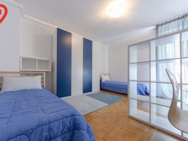 Posto letto in stanza doppia con soluzione senza pensieri