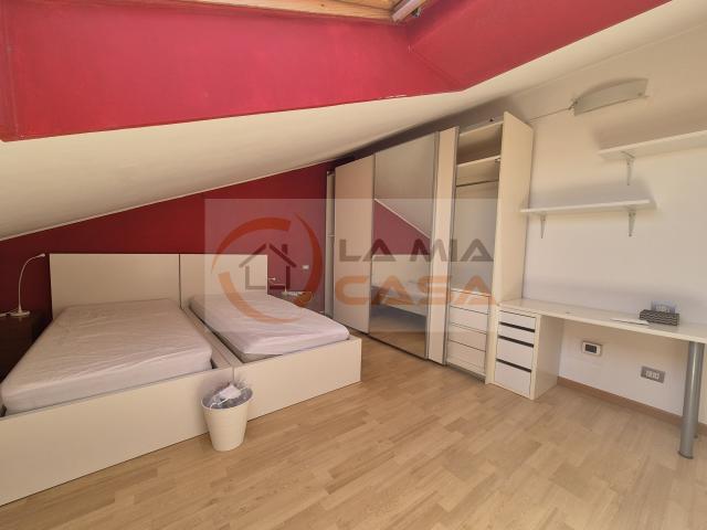 Posto letto per studentessa