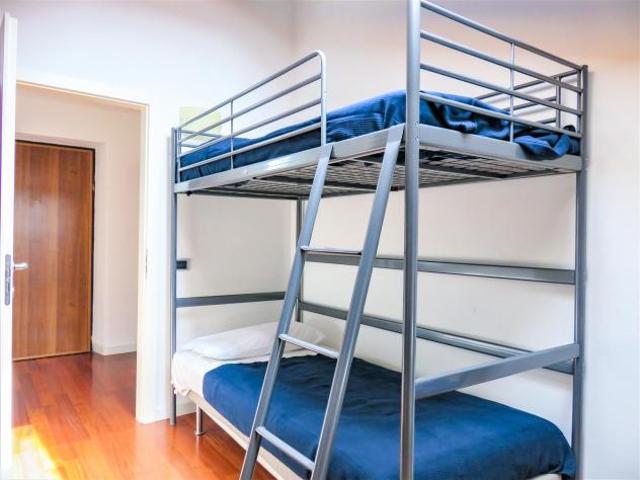 Posto letto per ragazzo in centro [TN_LCD21 A_D2]