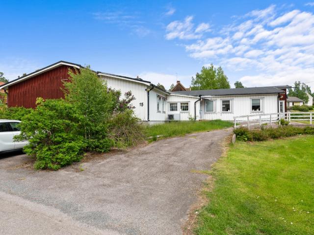 Postvägen 15