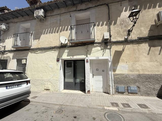 Posibilidad cambio de uso a vivienda Excelente Oportunidad Local Comercial con Viabilidad para Cambio de Uso a Vivien