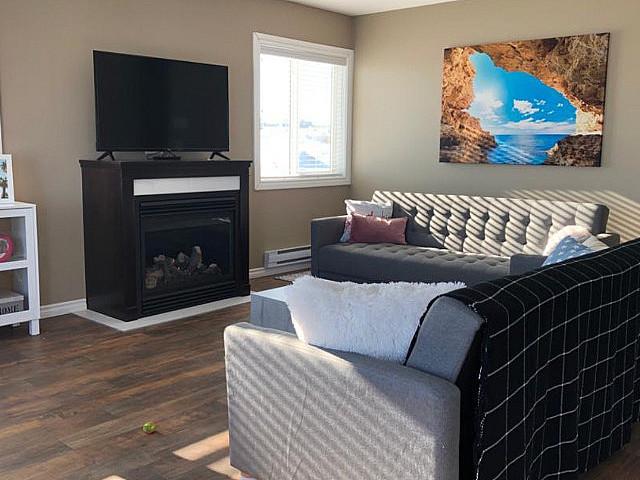 Possible Owner Financing: Lakefront Home In Saskatchewan
