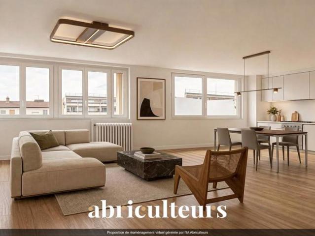 Potentiel exceptionnel pour ce 3 pièces plein sud à Montreuil 93100