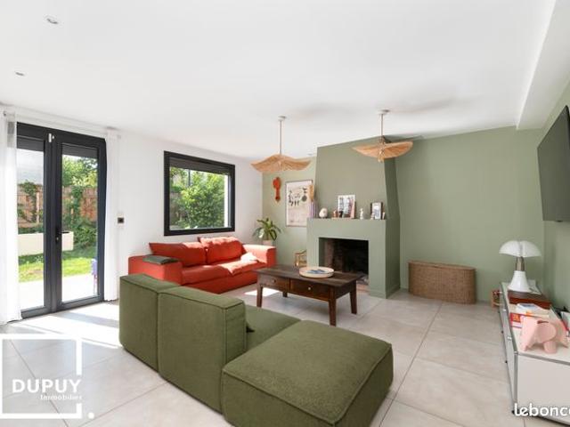 Pouvourville Maison 8 pièces de 176 m² 4 chambres terrain de 396 m²