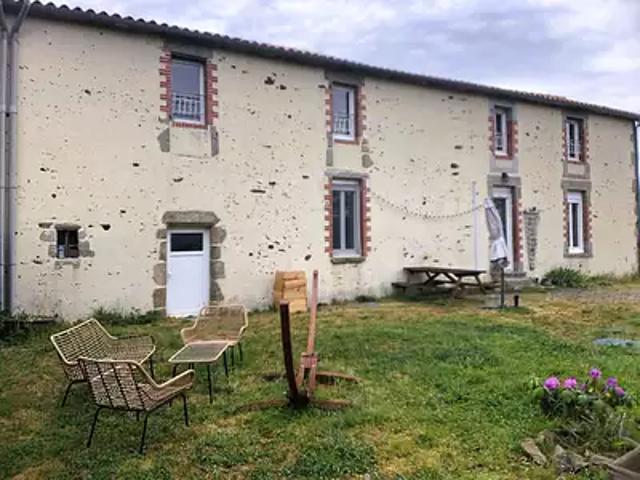 Pouzauges 85700 Achat / Vente maison 5 pièces t5