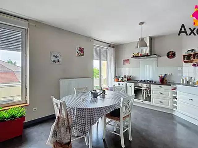 Pouilly sous Charlieu 42720 Achat / Vente appartement 4 pièces t4 au dernier étage