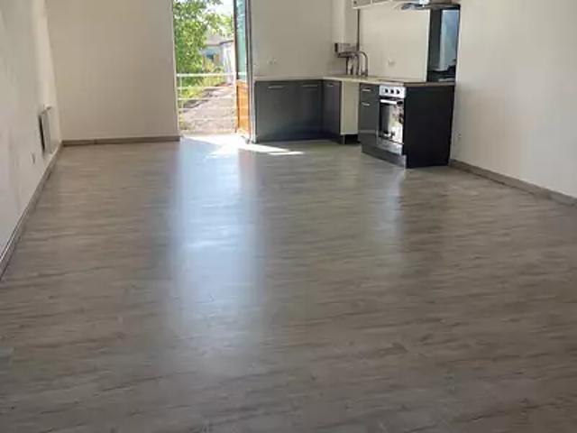 Pouilly sous Charlieu 42720 Location appartement 3 pièces t3