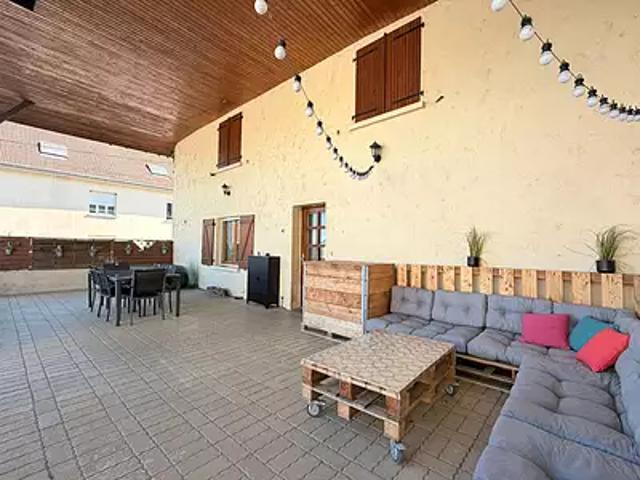 Pouilley les Vignes 25115 Achat / Vente maison 7 pièces t7 au dernier étage parking