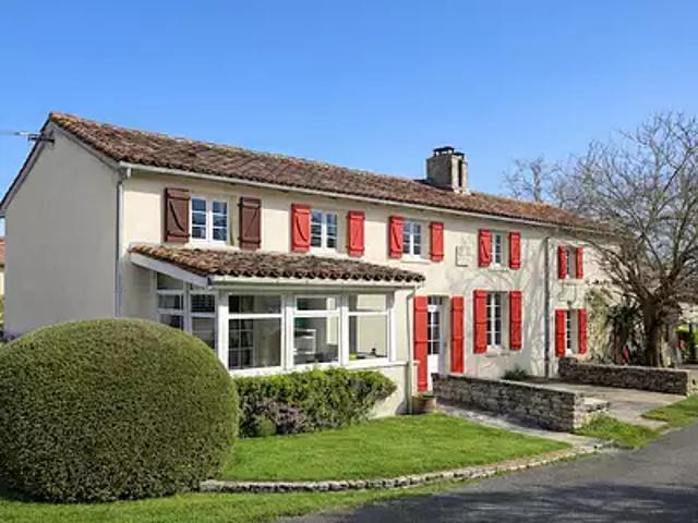 Poullignac 16190 Achat / Vente maison 5 pièces t5