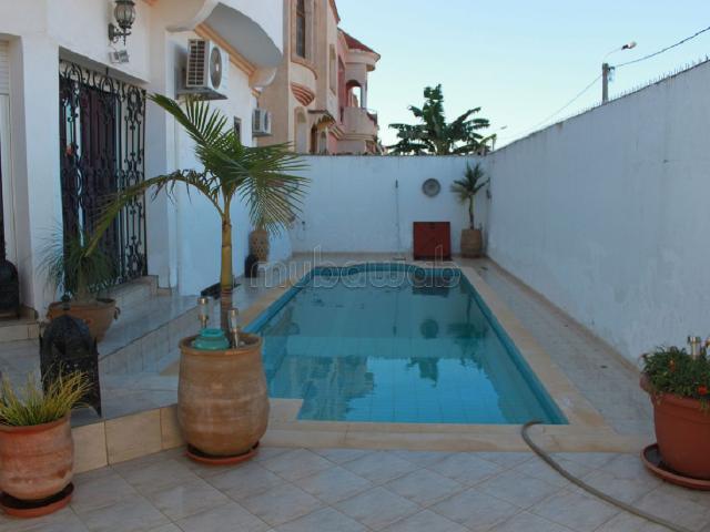 Pour cause retraite vends superbe maison