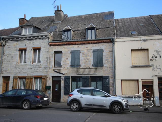 Pour investisseur: maison d'habitation située à Givet, louée