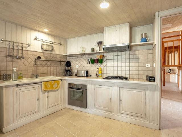 Pour le prix d'un appartement une Maison atypique 140 m². 140m² Périgueux