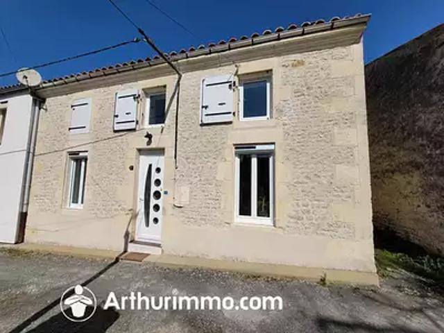 Poursay Garnaud 17400 Achat / Vente maison 5 pièces t5