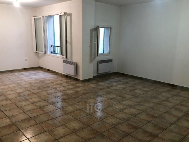 Pourrières Location Appartement 83