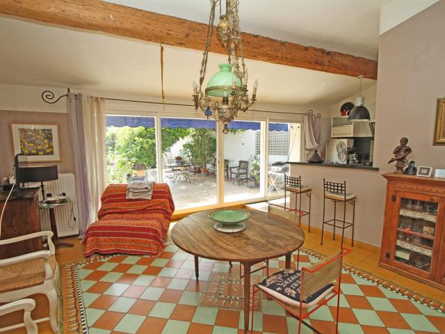 Poussan Centre Ville, Rare Magnifique Maison Vigneronne Avec. 190m² Poussan