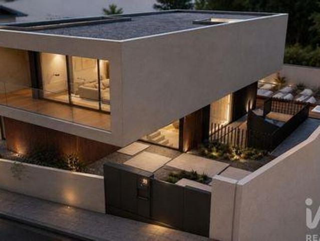 Povoa De Varzim Porto 102311749