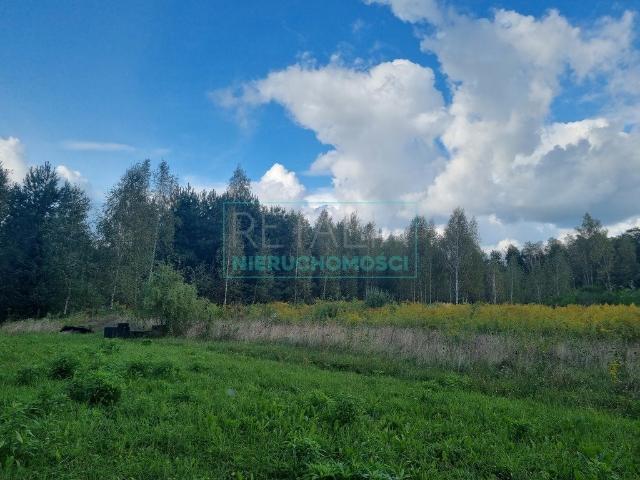 Powązki, 1 500 m2