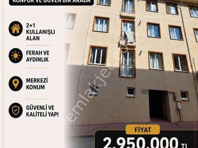 Poyraz Emlak'tan 71 Evler Mah.aqua Park Yakını 2+1 100 M2 Daire