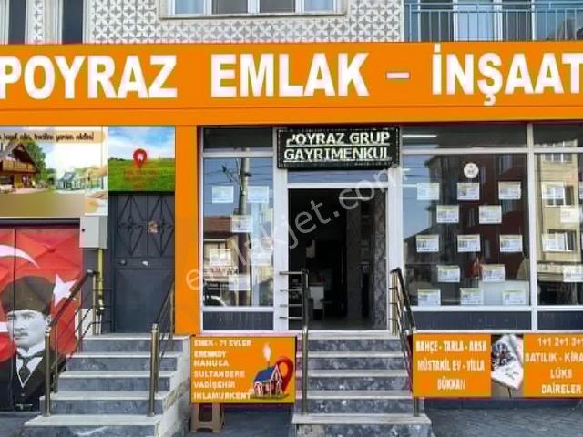 Poyraz Emlak'tan Çarşı Merkezde Hat Boyu Yakını 4+1 200m2 Trıbleks Daire