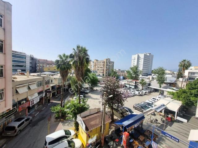 Poyraz'dan Tahılpazarı Mah. Satılık 1+1 70m² 2.kat Ofis/daire