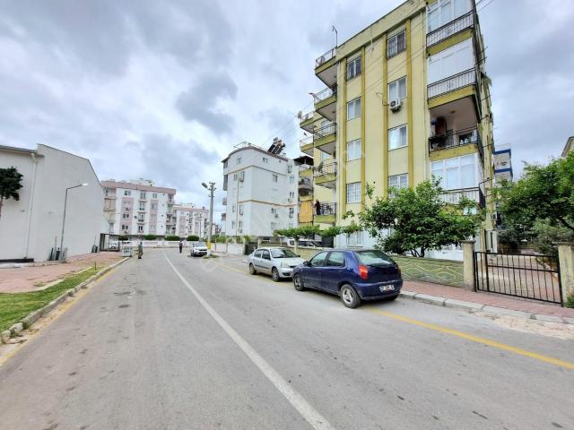 Poyraz'dan Ünsal'da Satılık 2+1 95m² Doğalgazlı Giriş Kat Daire
