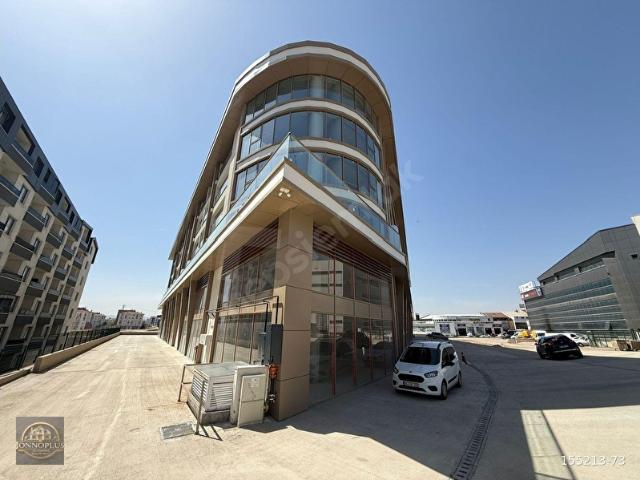 POZİTİF CENTERDA SATILIK OFİS