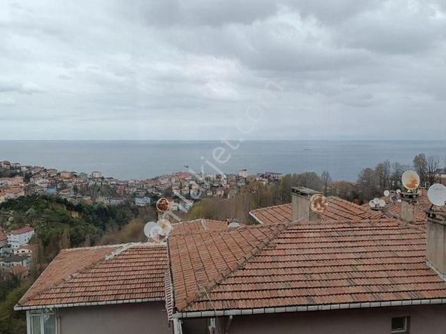 pozitif Gayrimenkul'den Tepebaşı Yapkent Sitesinde Deniz Manzaralı Masrafsız 2+1 Satılık Daire