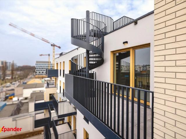 Do sprzedania 3 pokojowe mieszkanie 55 m² z balkonem w Wildzie