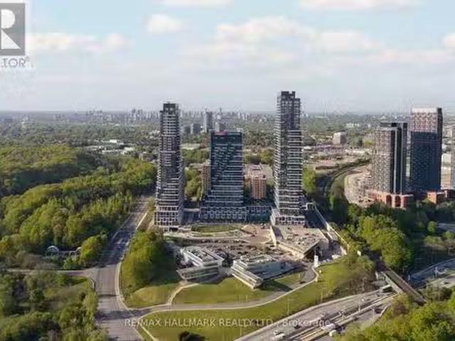 Pl01 10 Inn On The Park Drive, Toronto, ON, M3C 0P9 condo.
