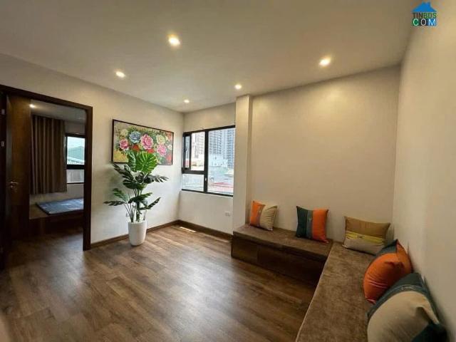 Pl xuân thuỷ kinh doanh, ô tô đỗ cửa. NGÕ THÔNG 42m2 7 tầng mt 5.9m Giá 15 tỷ