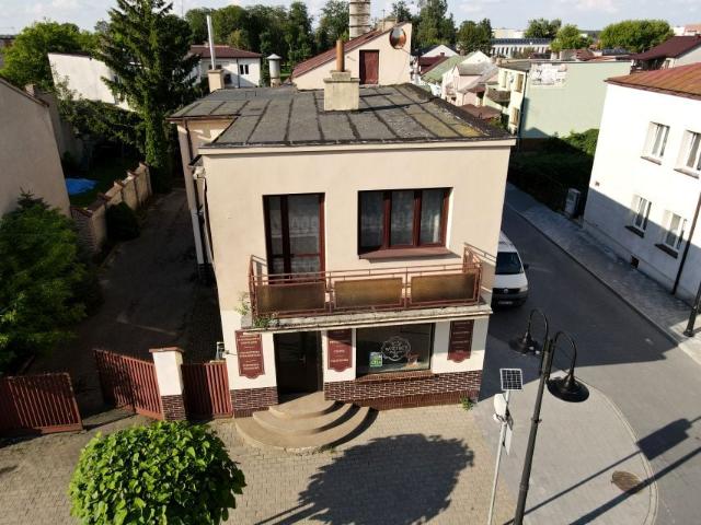 Pl. Adama Mickiewicza 900 m², Raciąż