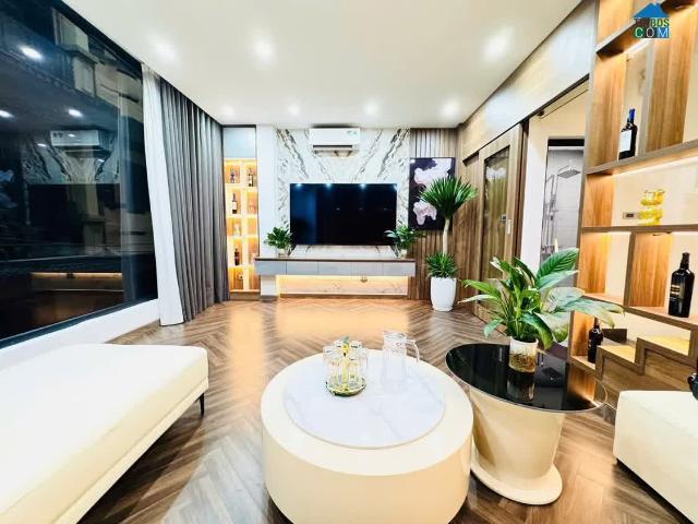 Pl hoàng văn thái gara ô tô kinh doanh dt 31m2 6 tầng mặt tiền 5.3m Giá 12.9 tỷ
