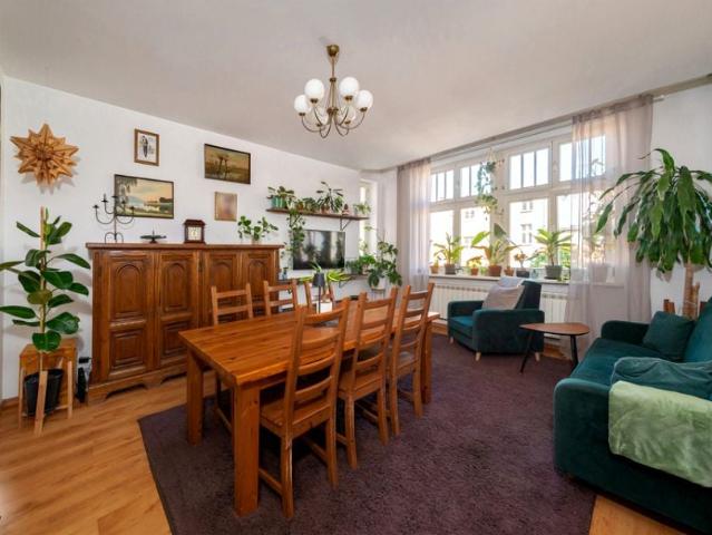 Pl. Jana Metziga 82,30 m², Leszno