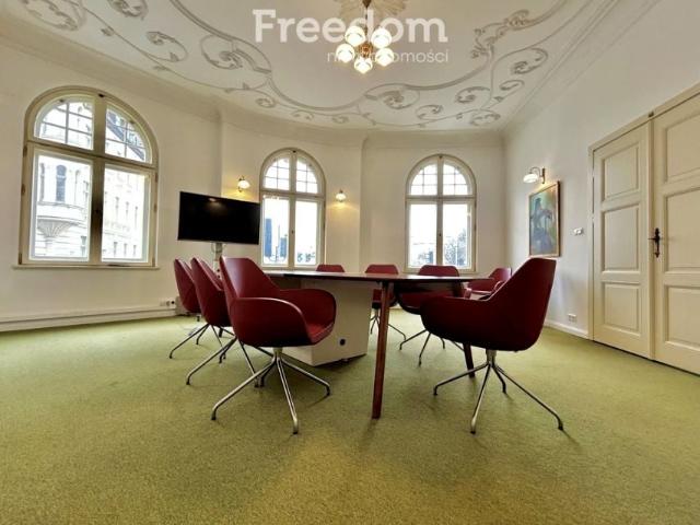 Pl. Plac gen. Józefa Bema 25 m², Olsztyn