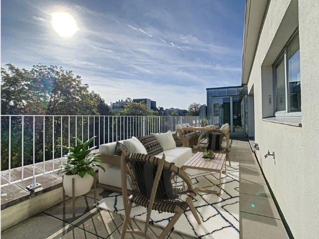 Pl. Stéphanie area: Luxurious penthouse with 2 large terraces