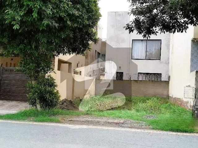 Plot No 692 Block A 5 Marla Plot On Top Location Of Phase 9 Town DHA Lahore For Urgent Sale