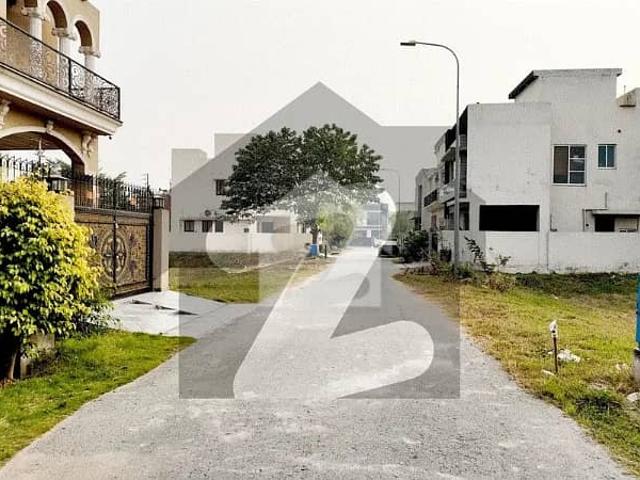 Plot No 978 Block A 5 Marla Plot On Top Location of Phase 9 Town DHA Lahore For Urgent Sale
