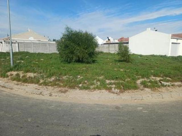 plot on the market in northpine bracknfell