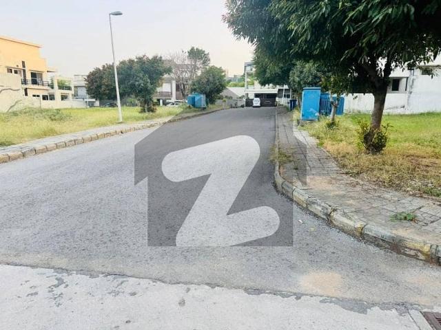 Plot Available For Sale Bahria Town Rawalpindi Phase 8 Sector Orchard 10 Marla