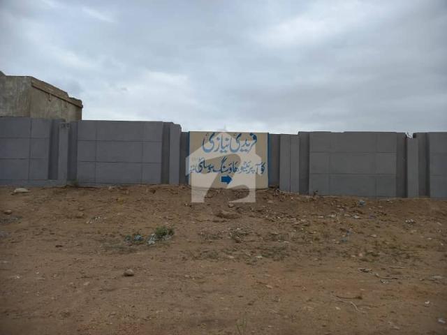 Plot Available For Sale Faridi Niazi Society 120 Sqyd 24 Feet Road Plot