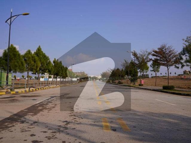 Plot Fo Sale In Sector B Front Open For Lawn Possession Utility Paid Near To Gate Best Location For Living Bahria Enclave Islamabad