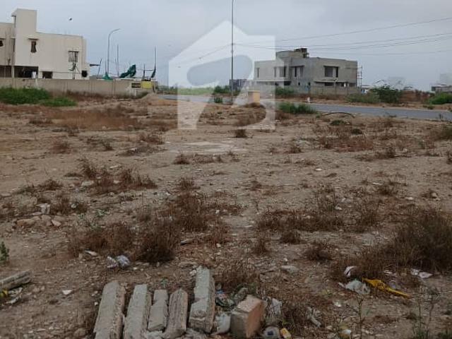 PLOT FOR SALE DHA Phase 8 Location: Street 37, OFF Khayaban E Babar