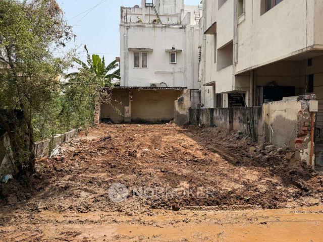 Plot For Sale In Madipakkam
