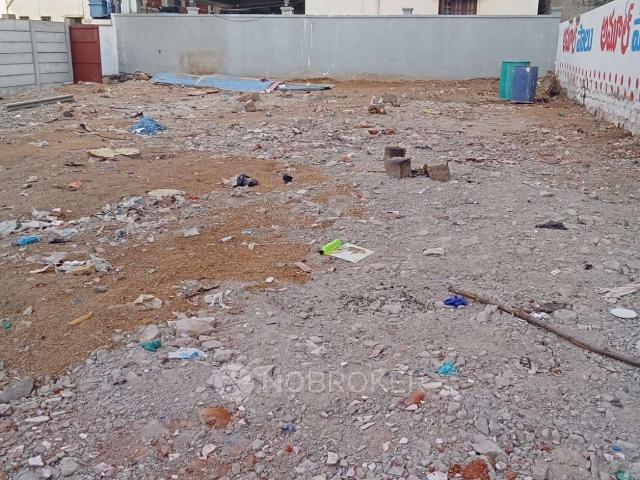 Plot For Sale In Masjid Banda