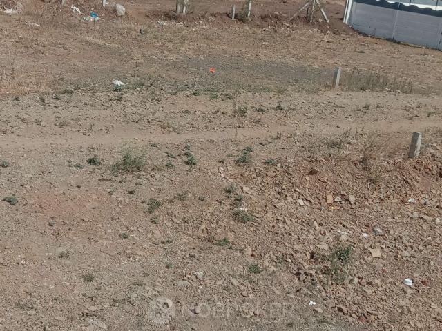 Plot For Sale In Medankarwadi