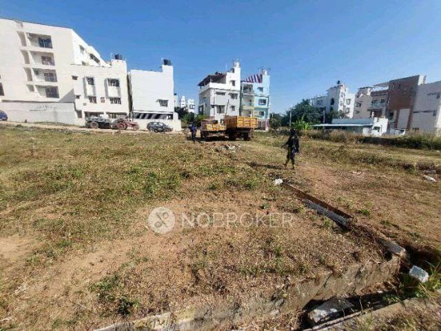 Plot For Sale In Narayan Nager In 452, 8th Cross Rd, Naraya